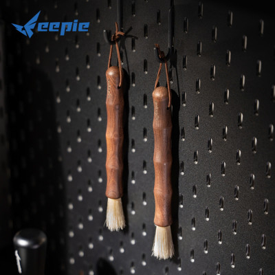 Cọ quét cà phê cán gỗ óc chó Feepie