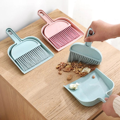 Dụng cụ vệ sinh nhà cửa thông minh 2 trong 1, chổi quét dọn mini kèm đồ hốt rác giúp dọn sạch bụi bám trên máy tính, góc tủ, cửa sổ,...PaKaSa - giao màu ngẫu nhiên