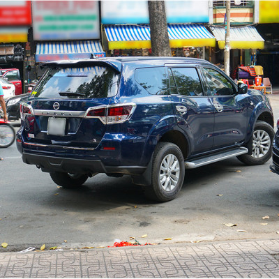 Bộ ốp viền bảo vệ, trang trí đèn mạ Crom cho Nissan Terra