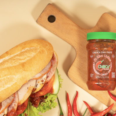 Ớt Bằm Chilica Có Tỏi 212g