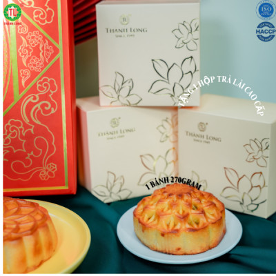 Bộ hộp Bánh trung thu Thịnh Vượng 4 bánh 2 trứng 270g - Thành Long - 1080g - tặng 1 hộp trà - VIỆT NAM