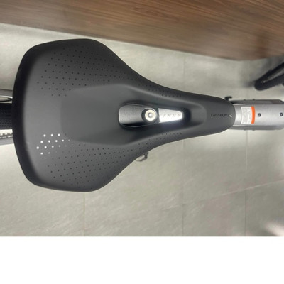 Xe đạp touring Giant FASTROAD AR ADV 1 2023