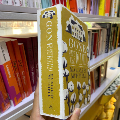 Sách - Gone With The Wind by Margaret Mitchell | Classics / Historical Fiction / Ngoại văn Kinh điển