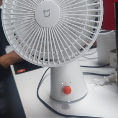 Quạt để bàn Xiaomi tích điện Rechargeable Mini Fan - Hàng Chính Hãng