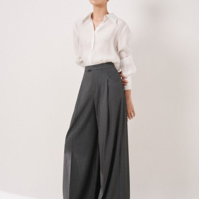 Set áo blazer kết hợp cùng sơ mi cổ đức và quần 2 ly ống rộng NAOMI thiết kế cao cấp WHITE CHIC